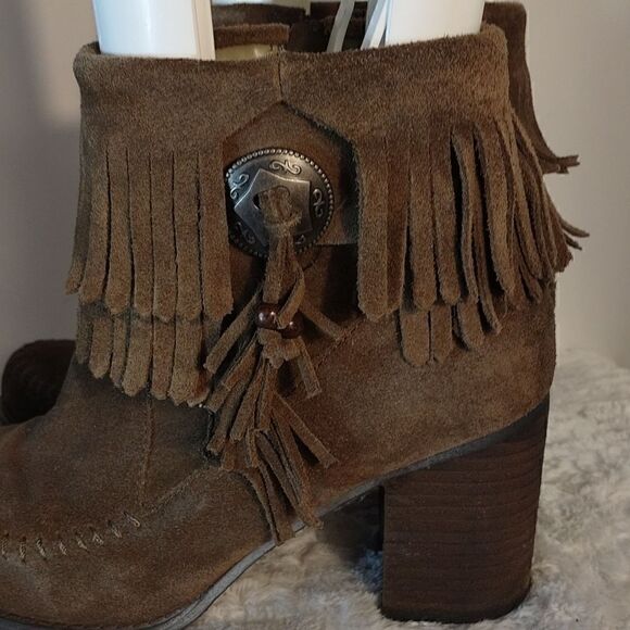 Sbicca Brown Suede Fringe Block Heel Booties - Picture 8 of 9